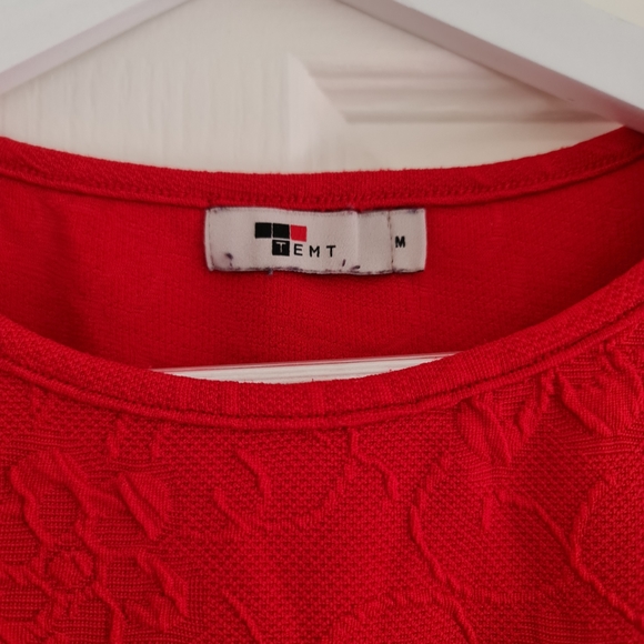 T-Shirt - Picture 3 of 4